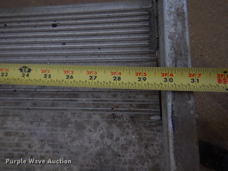 image for item DH8218 2008 Chevrolet Express 3500  box truck