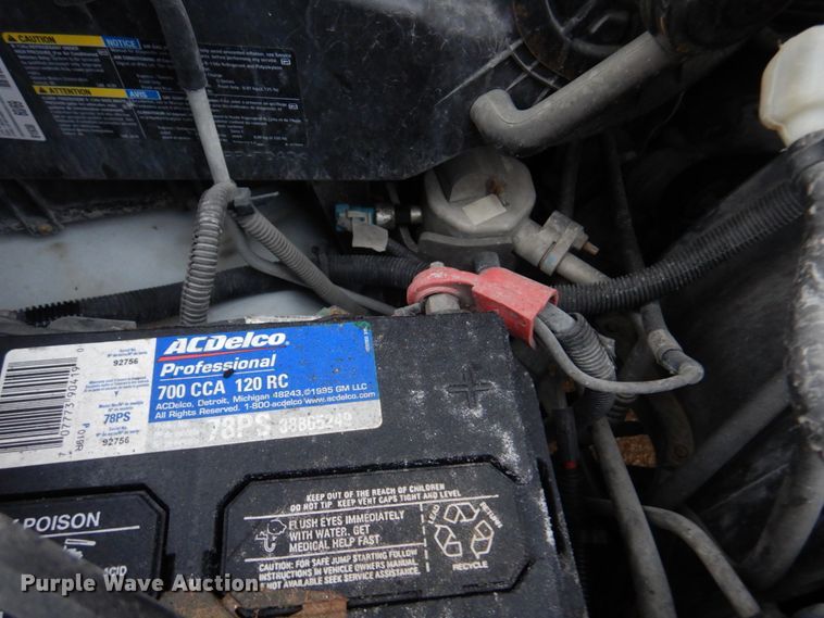 image for item DH8218 2008 Chevrolet Express 3500  box truck