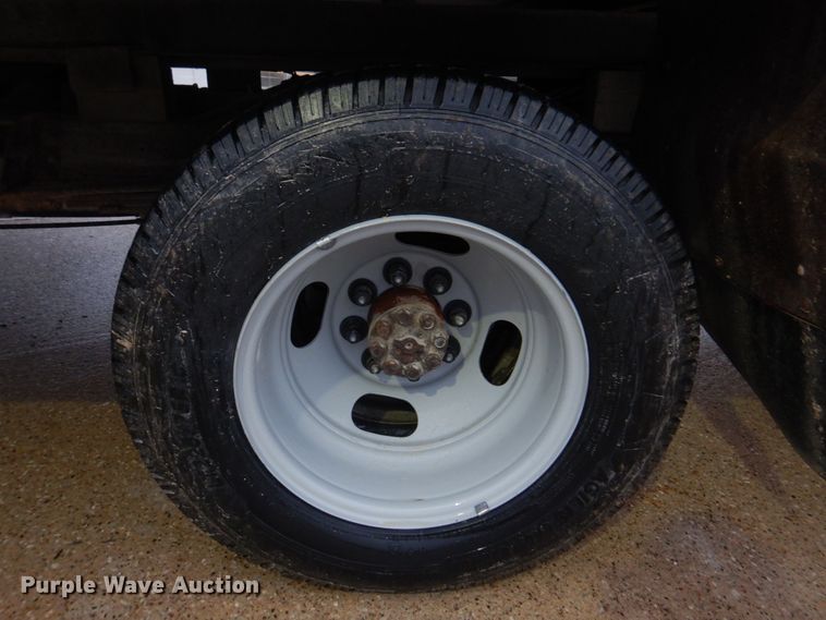 image for item DH8218 2008 Chevrolet Express 3500  box truck