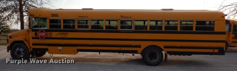 image for item DH8245 2003 Freightliner FS65  school bus