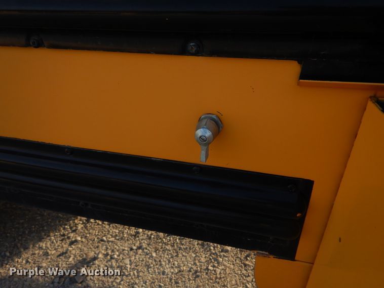 image for item DH8245 2003 Freightliner FS65  school bus