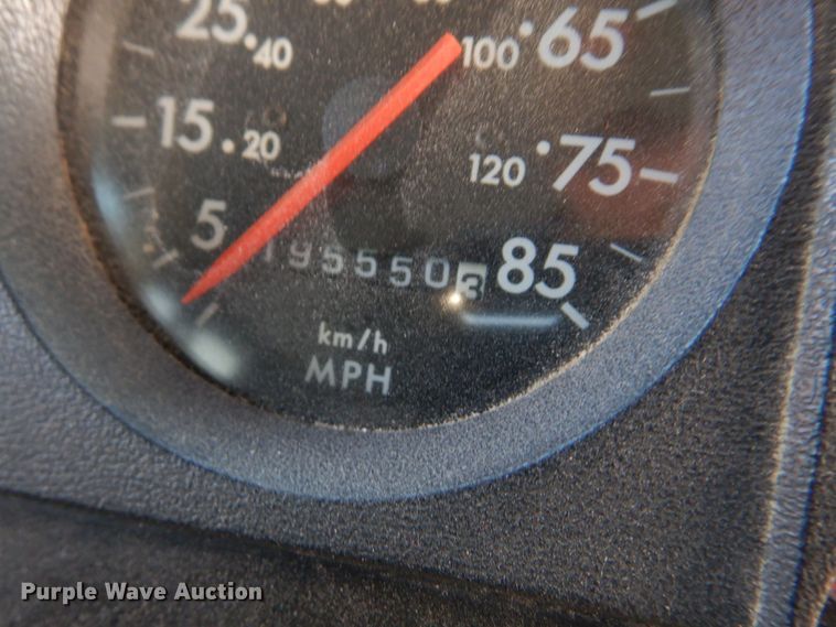 image for item DH8245 2003 Freightliner FS65  school bus