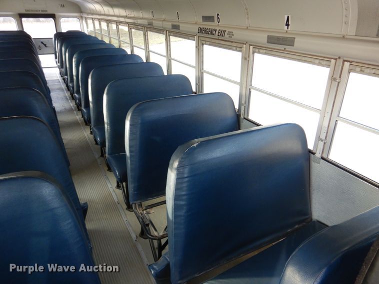 image for item DH8245 2003 Freightliner FS65  school bus