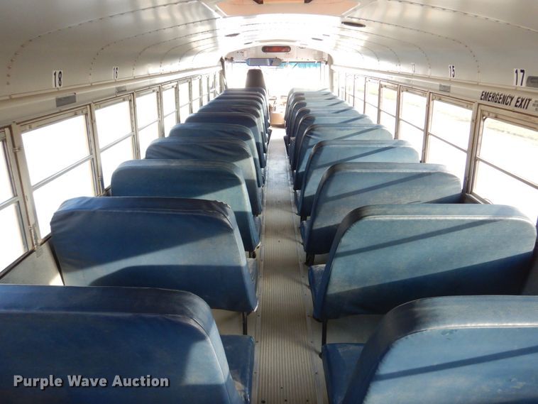 image for item DH8245 2003 Freightliner FS65  school bus