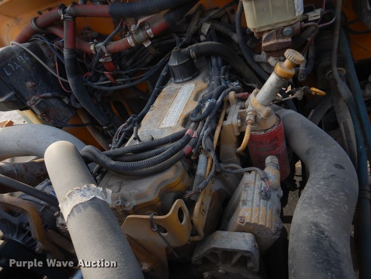 image for item DH8245 2003 Freightliner FS65  school bus