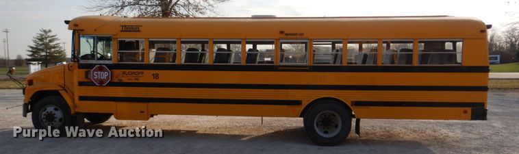 image for item DH8246 2001 Freightliner FS65  school bus