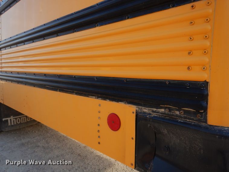 image for item DH8246 2001 Freightliner FS65  school bus