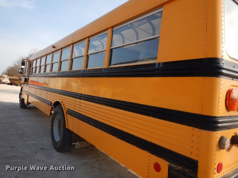 image for item DH8246 2001 Freightliner FS65  school bus