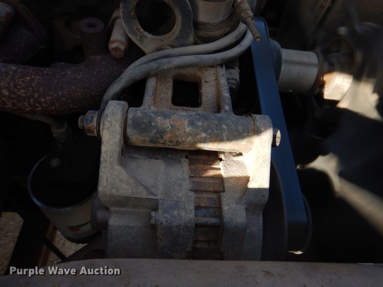 image for item DH8246 2001 Freightliner FS65  school bus