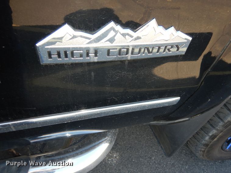 image for item DH8940 2014 Chevrolet Silverado 1500 High Country  Crew Cab pickup truck