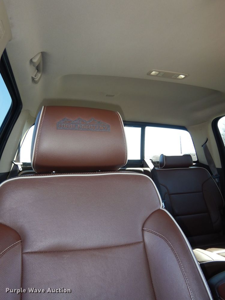 image for item DH8940 2014 Chevrolet Silverado 1500 High Country  Crew Cab pickup truck