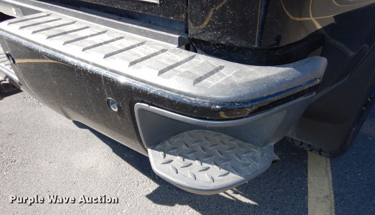 image for item DH8940 2014 Chevrolet Silverado 1500 High Country  Crew Cab pickup truck