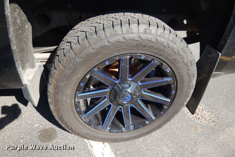 image for item DH8940 2014 Chevrolet Silverado 1500 High Country  Crew Cab pickup truck