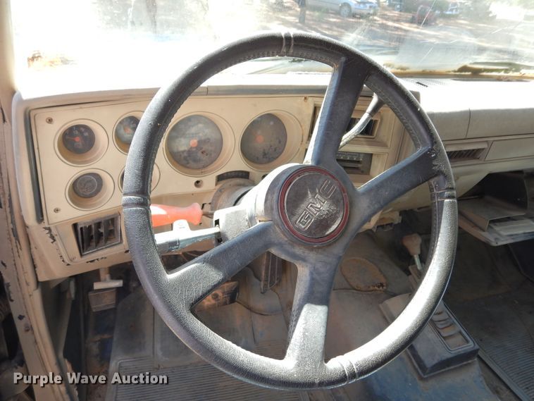 image for item DI8644 1989 GMC Jimmy  SUV