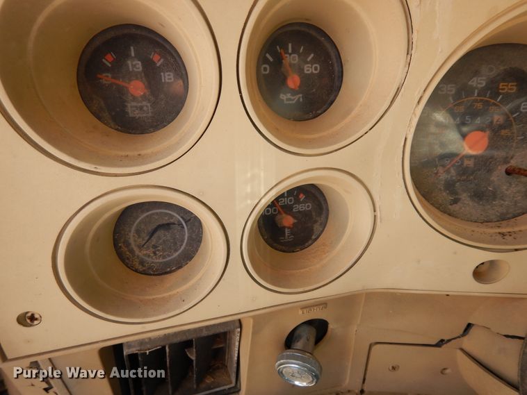 image for item DI8644 1989 GMC Jimmy  SUV