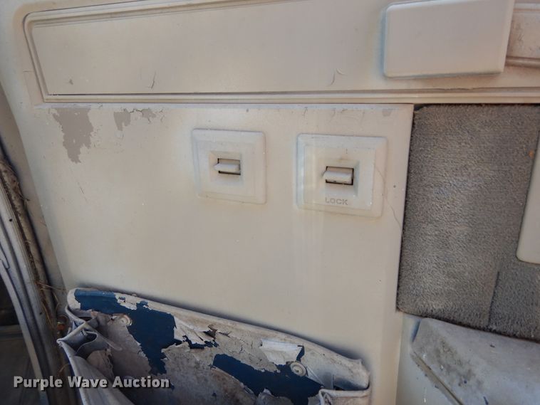 image for item DI8644 1989 GMC Jimmy  SUV