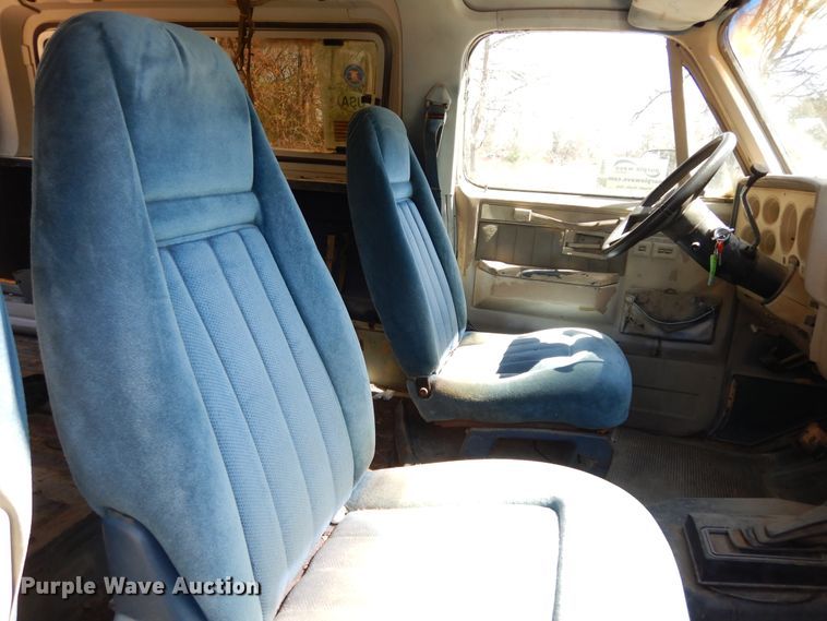 image for item DI8644 1989 GMC Jimmy  SUV