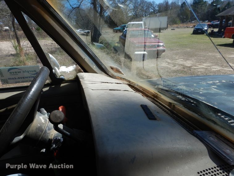 image for item DI8644 1989 GMC Jimmy  SUV