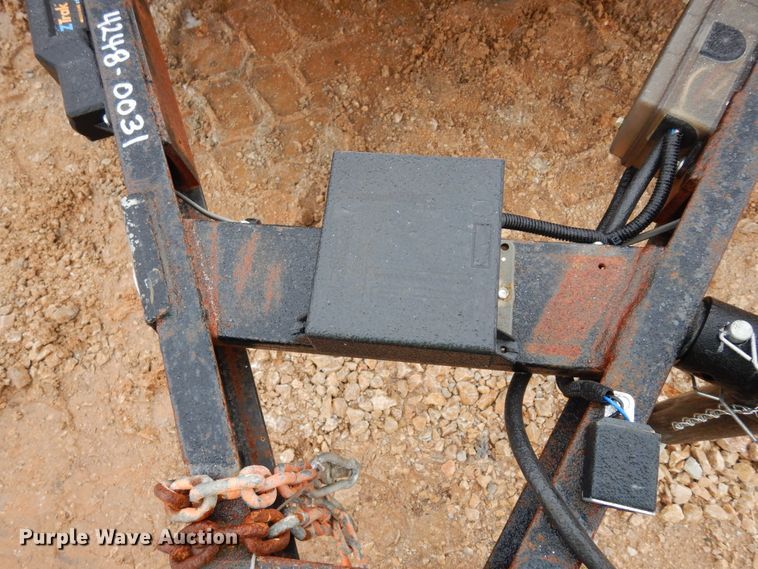 image for item DI8713 2008 Diamond C Roadclipper  utility trailer