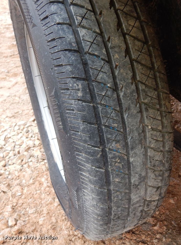 image for item DI8713 2008 Diamond C Roadclipper  utility trailer