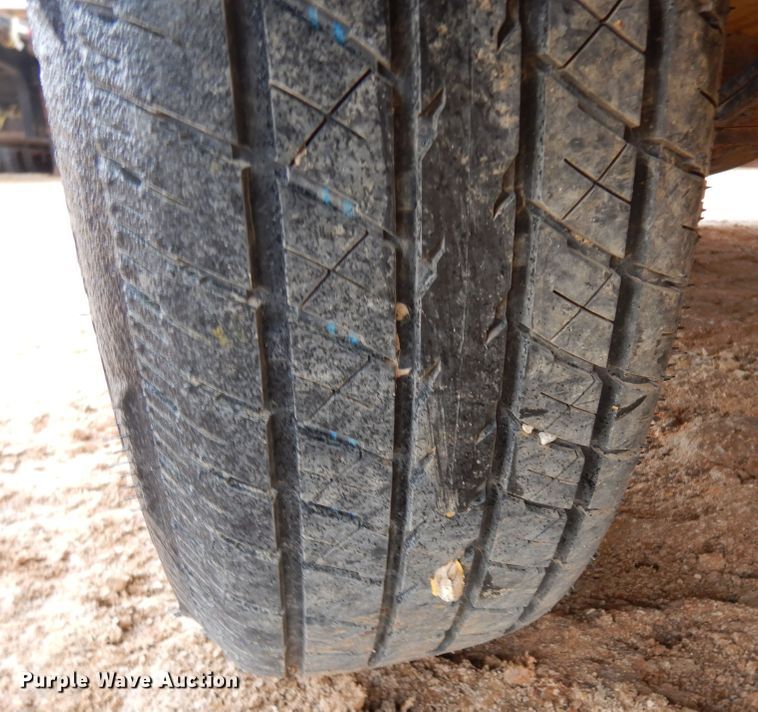 image for item DI8713 2008 Diamond C Roadclipper  utility trailer