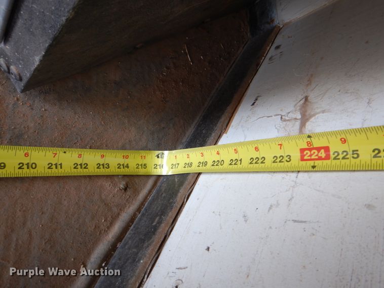 image for item DI8720 2012 Freedom  enclosed cargo trailer