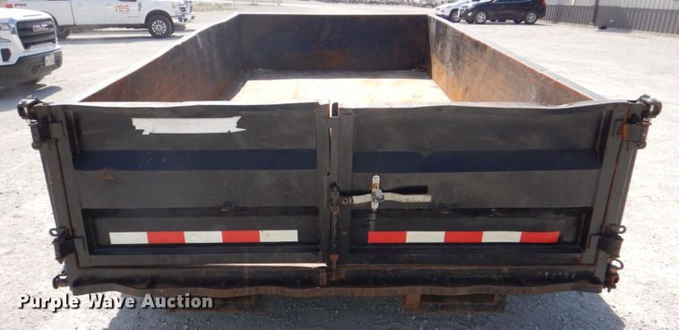 image for item DI8728 2015 Towmaster  dump trailer
