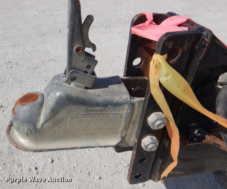 image for item DI8728 2015 Towmaster  dump trailer