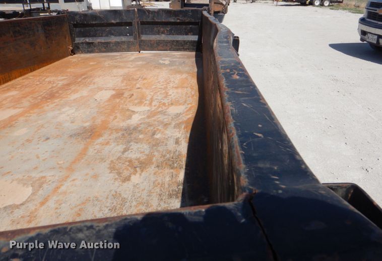 image for item DI8728 2015 Towmaster  dump trailer