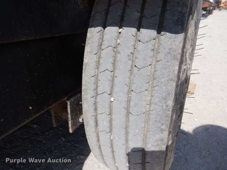 image for item DI8728 2015 Towmaster  dump trailer