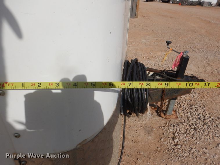 image for item DI8731 2012 Haulmark  enclosed cargo trailer