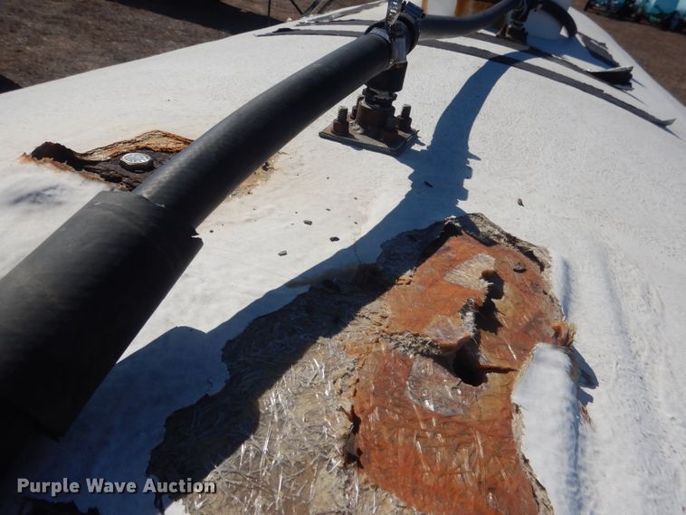 image for item DJ1281 Fiberglass tank