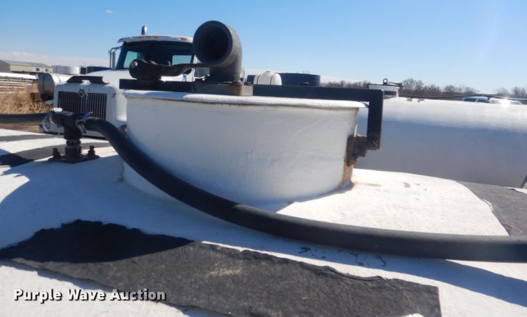 image for item DJ1281 Fiberglass tank