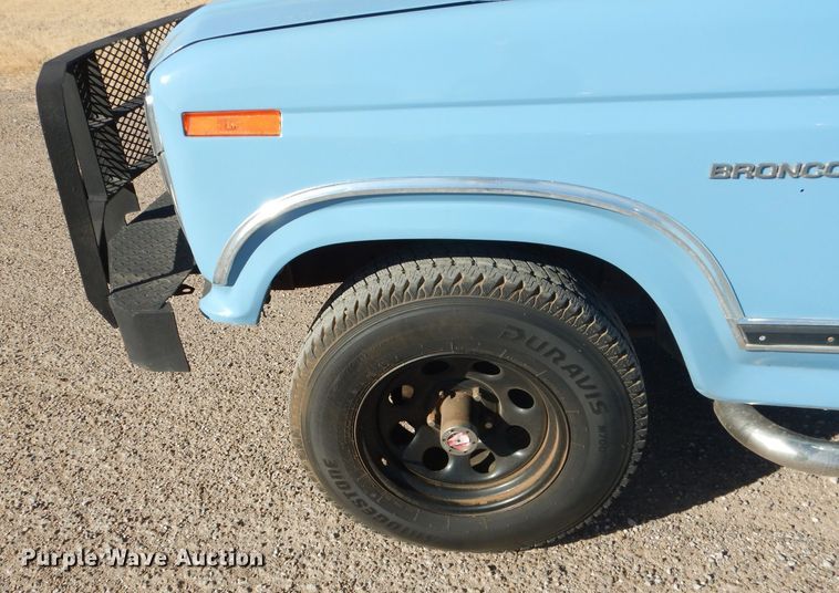 image for item DJ8931 1981 Ford Bronco Ranger XLT  SUV