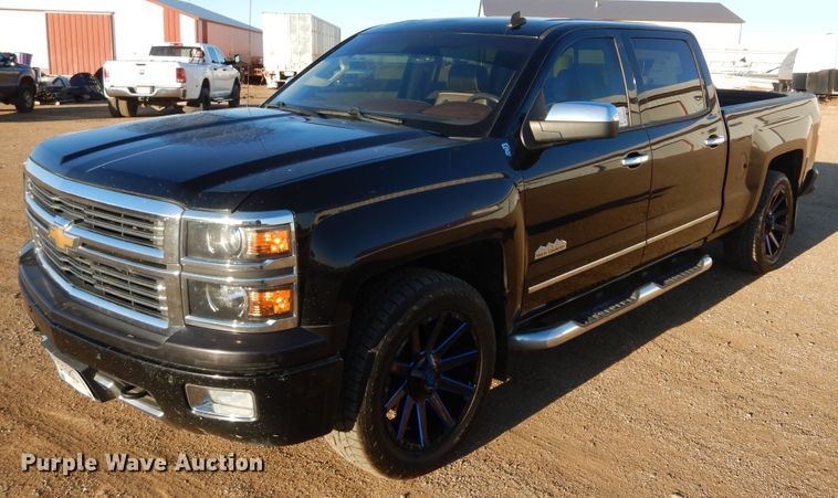 image for item DK3350 2014 Chevrolet Silverado 1500 High Country  Crew Cab pickup truck
