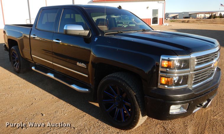 image for item DK3350 2014 Chevrolet Silverado 1500 High Country  Crew Cab pickup truck