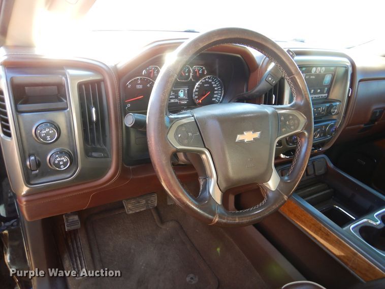 image for item DK3350 2014 Chevrolet Silverado 1500 High Country  Crew Cab pickup truck