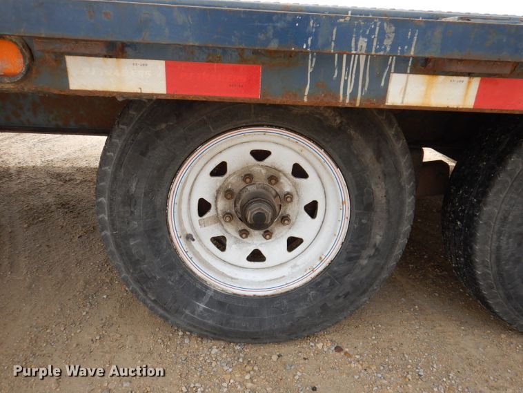 image for item DL5947 2014 PJ Trailers  equipment trailer