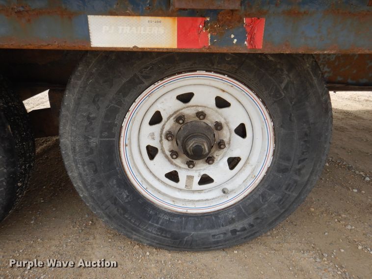 image for item DL5947 2014 PJ Trailers  equipment trailer