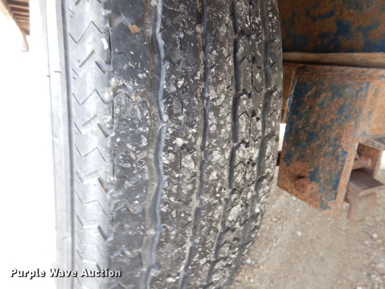 image for item DL5947 2014 PJ Trailers  equipment trailer