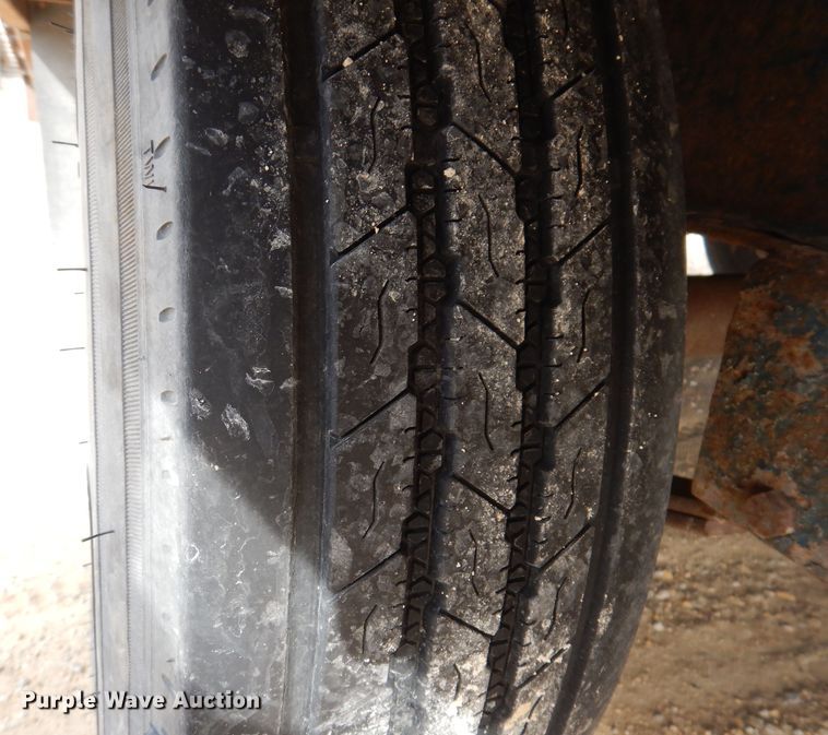 image for item DL5947 2014 PJ Trailers  equipment trailer