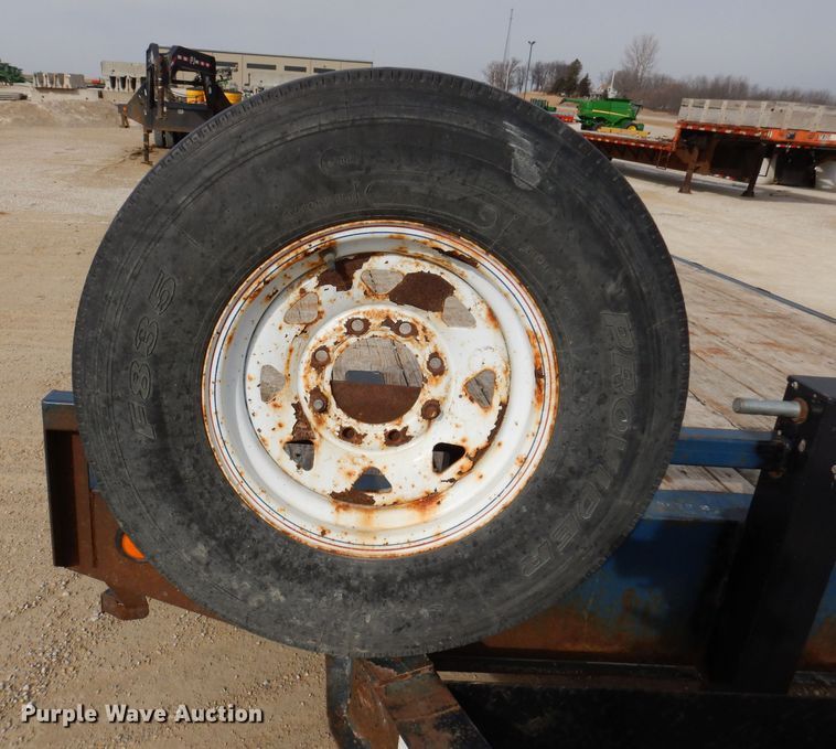 image for item DL5947 2014 PJ Trailers  equipment trailer