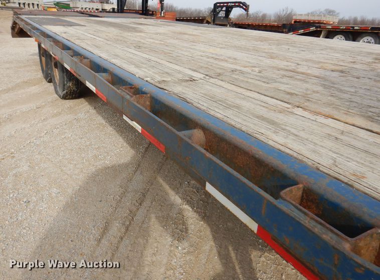 image for item DL5949 2014 PJ Trailers  equipment trailer