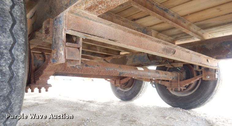 image for item DL5949 2014 PJ Trailers  equipment trailer