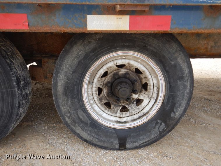 image for item DL5949 2014 PJ Trailers  equipment trailer