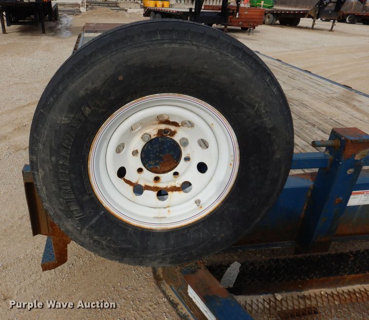 image for item DL5949 2014 PJ Trailers  equipment trailer