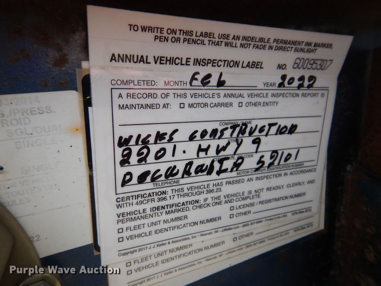 image for item DL5949 2014 PJ Trailers  equipment trailer