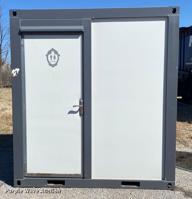 image for item DM4003 Portable restroom
