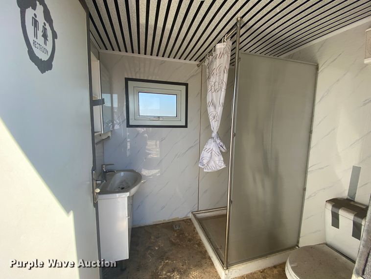 image for item DM4003 Portable restroom