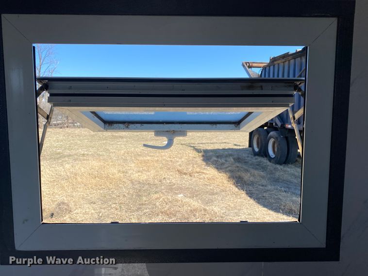 image for item DM4003 Portable restroom